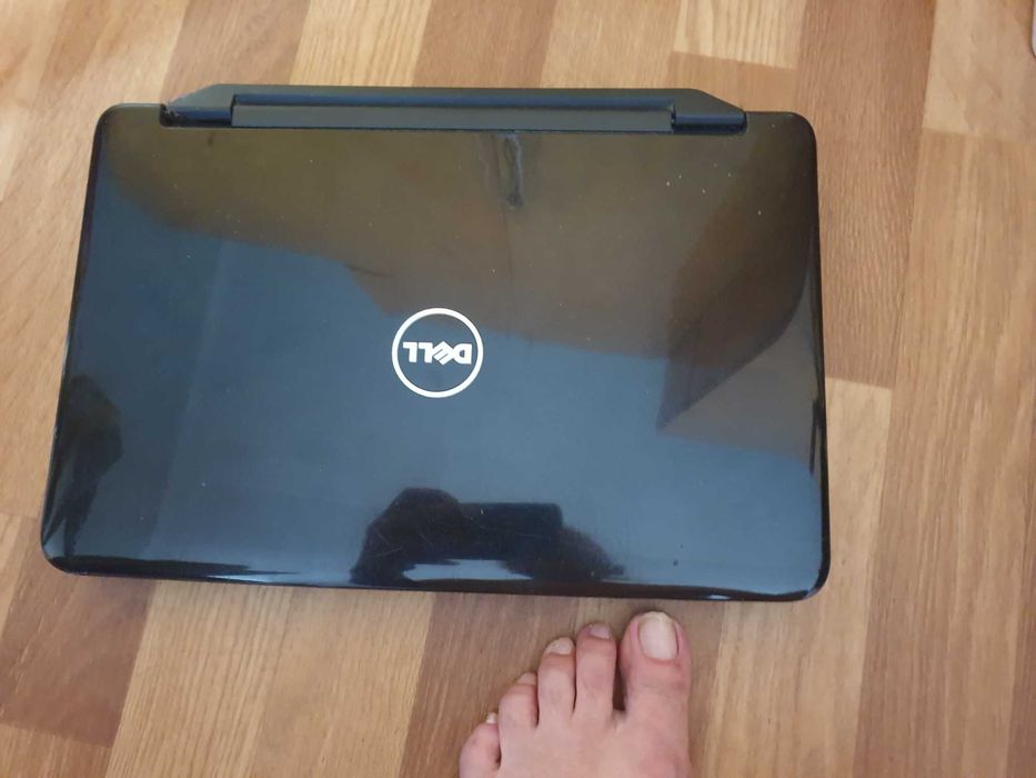 Продаю ноутбук DELL 5050 Core i3-2370m. .
