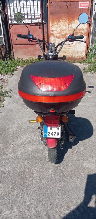 Продавам мотопед 49 кубика четири тактов ,със стартер+ключмаса.