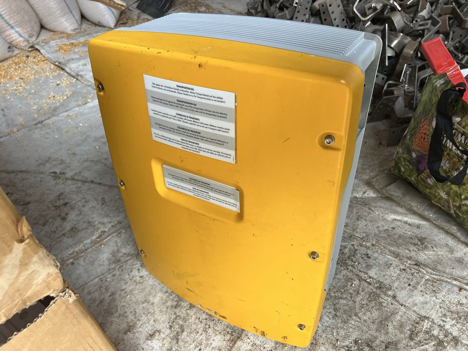 Vand invertoare SMA ON-GRID 30 de bucati sunt si noi si folosite