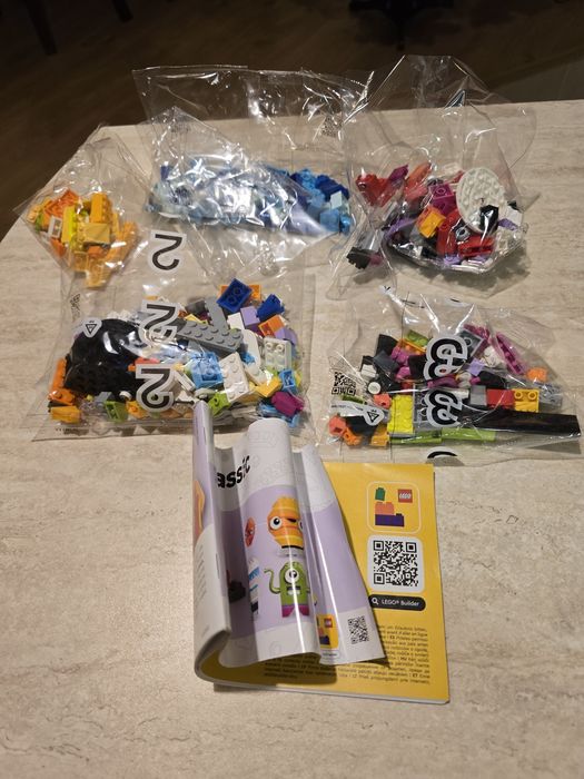 LEGO Classic Creative Space Planets