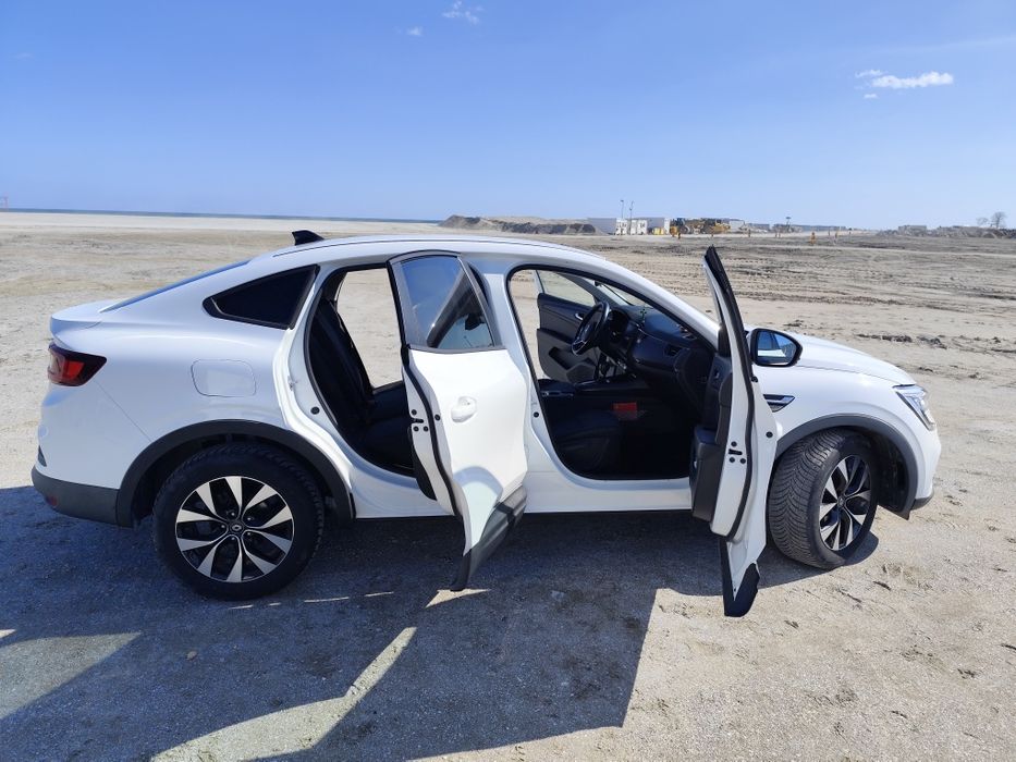 Vând Renault Arkana 1.6 full hibrid