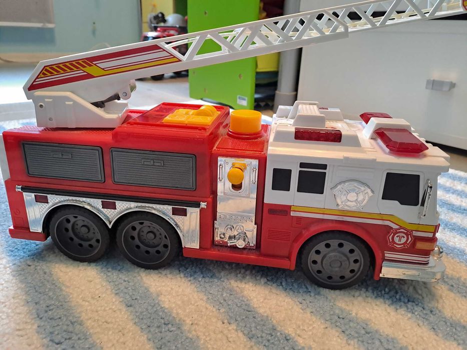 НАМАЛЕНО!!!Пожарна Dickie 36 см