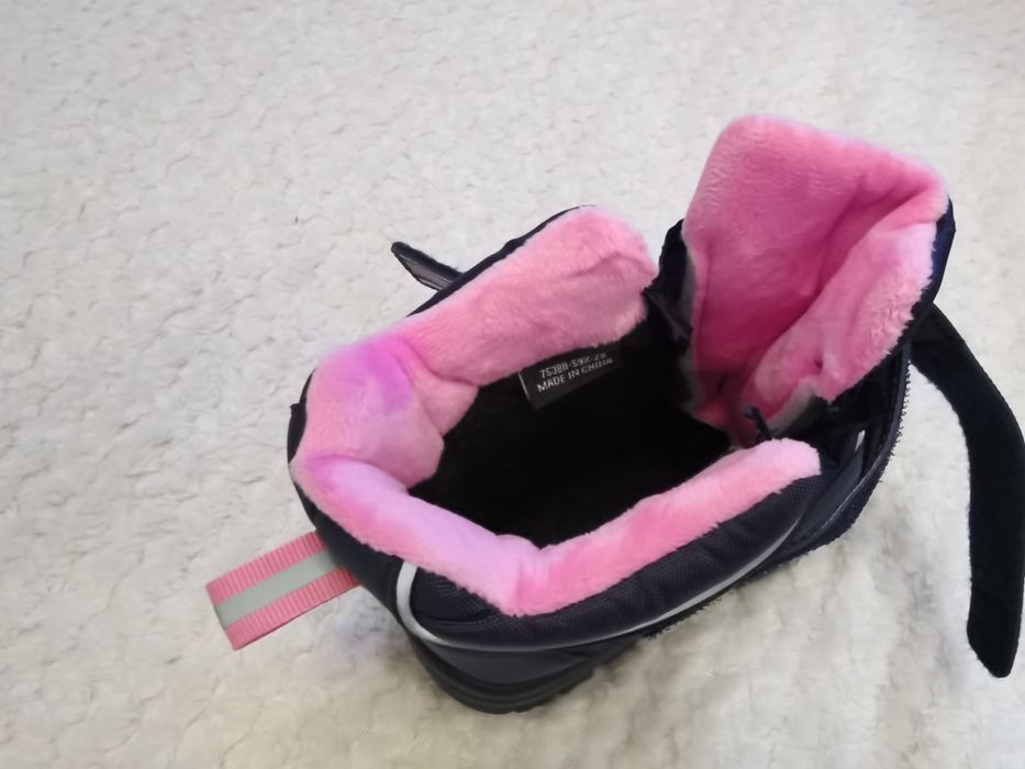 Pantaloni ski 98-104 + Ghete impermeabile numărul 28