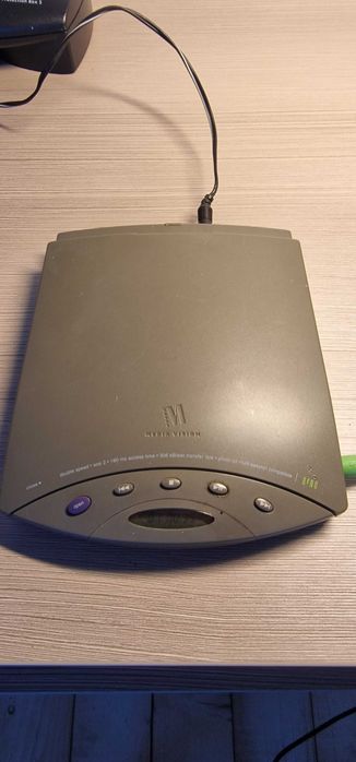 Ретро CD плейър и външно CD-ROM устройство Media Vision ReNo – работещо