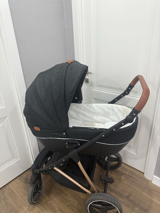 Детская коляска