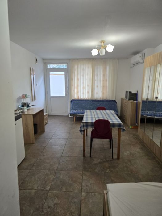 Обзаведено ателие Редута