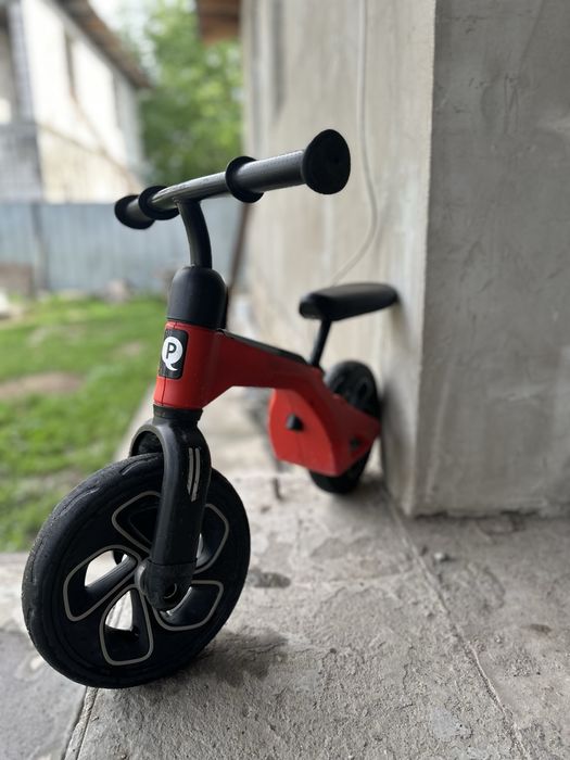 Детский беговел(срочно)