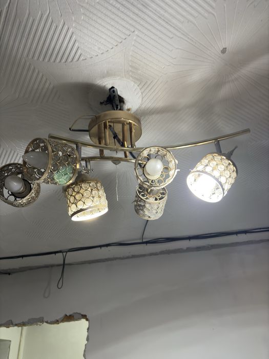 люстры в хорошем состоянии