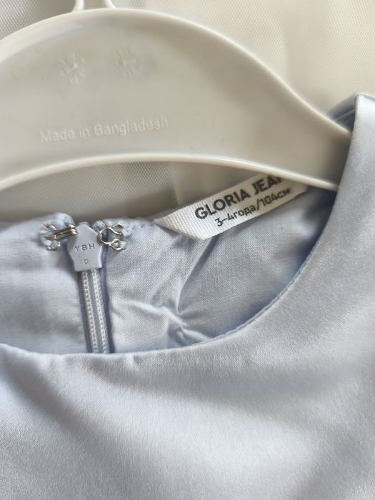 Платье праздничное на 2-3 года