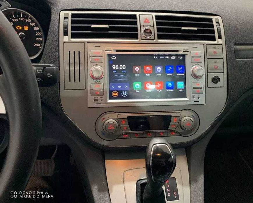 Navigatie Android Ford Focus Waze YouTube WiFi