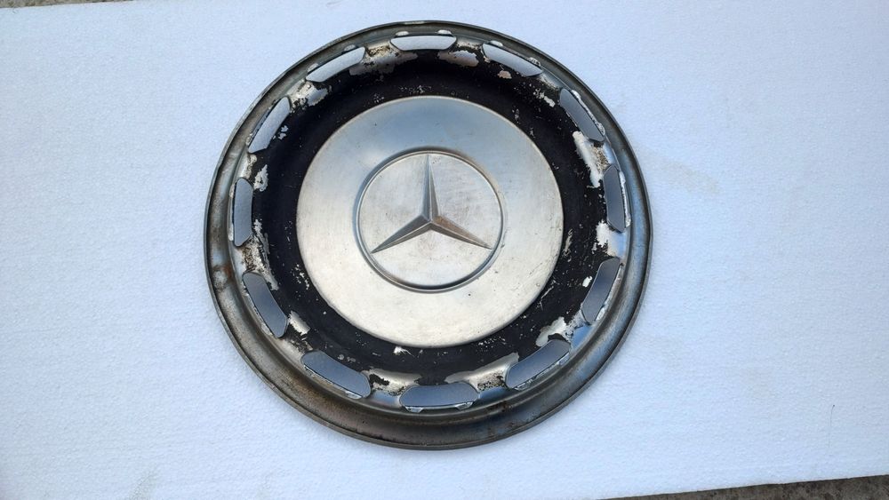Capac roata Mercedes Benz W 123,124