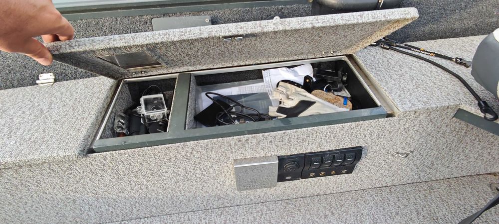 Barca Finval Rangy 510, motor Suzuki 60hp tiller si peridoc 750kg