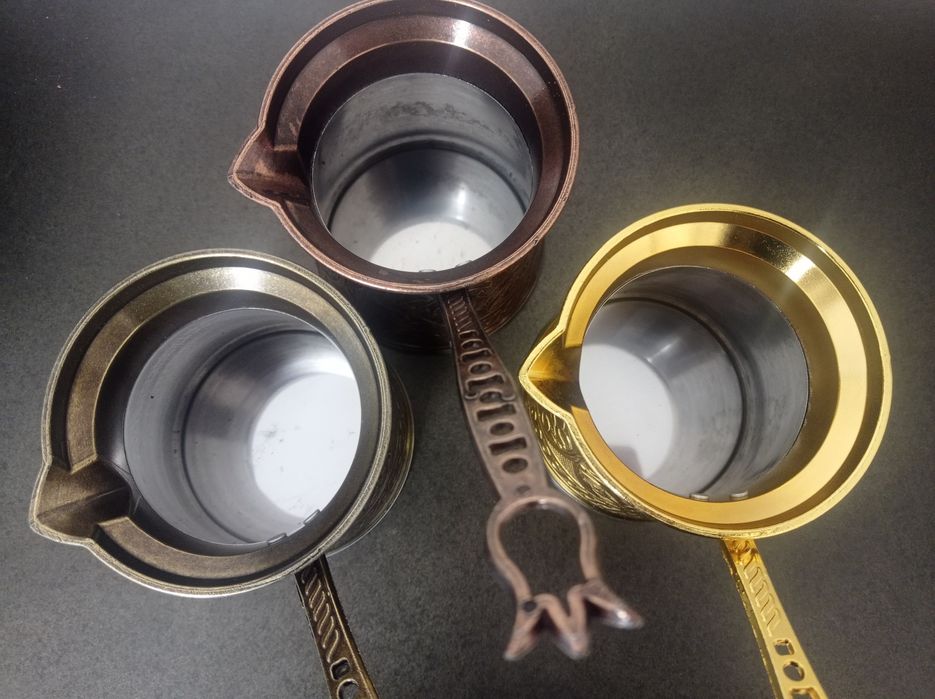 Ibric turcesc din aliaj de cupru, gros în "carne", nefolosit