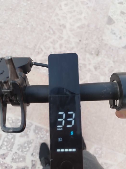 Trotineta electrica Xiaomi Pro2 si M365