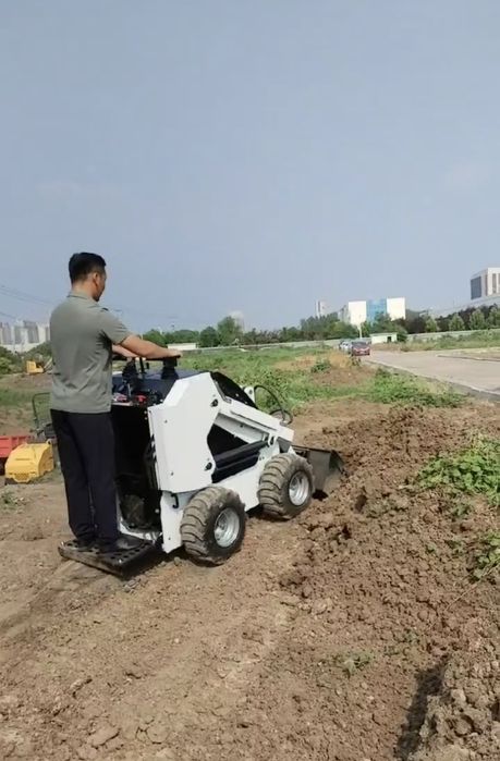 Мини погрузчик бензиновый