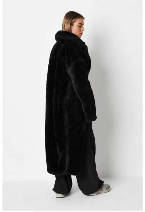 Missguided пухкаво палто