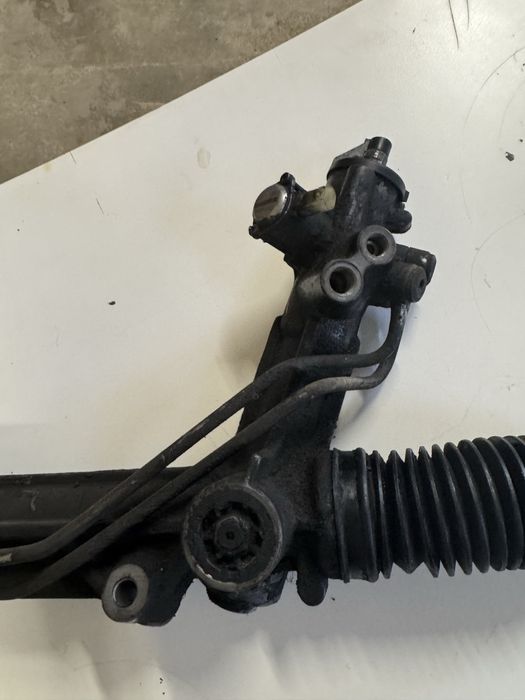 Кормилна рейка бмв х5 е53 / bmw x5 e53