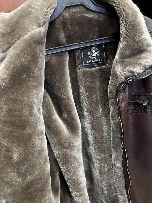 Продам зимнюю куртку