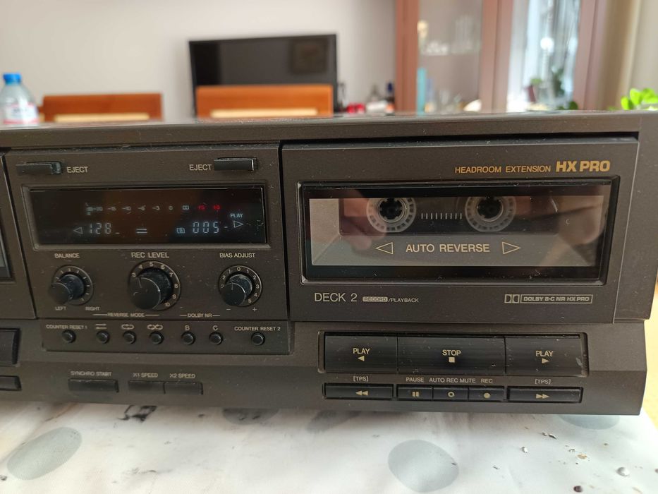 Двукасетен дек Technics