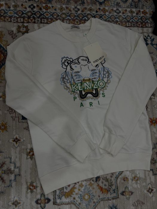 Свитшот xxl размера новый