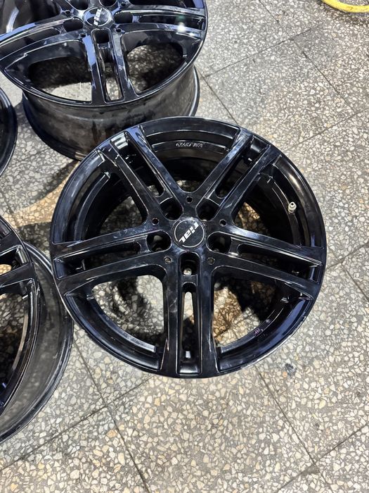 R 17 5x112 volkswagen skoda audi джанти диски