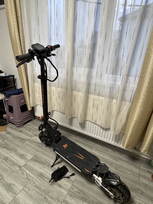 Trotineta Kukiring g2 Master 2024+casca.ochelari