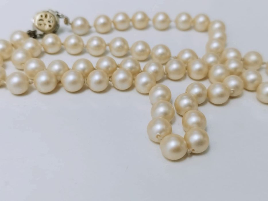 Vechi colier lant perle sticla cu o inchizatoare deosebita, copii