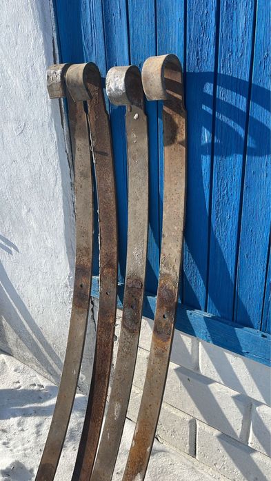 Рессоры газель продам