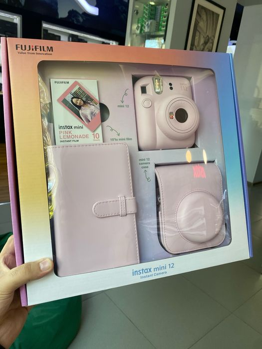 instax mini 12 подарочный набор