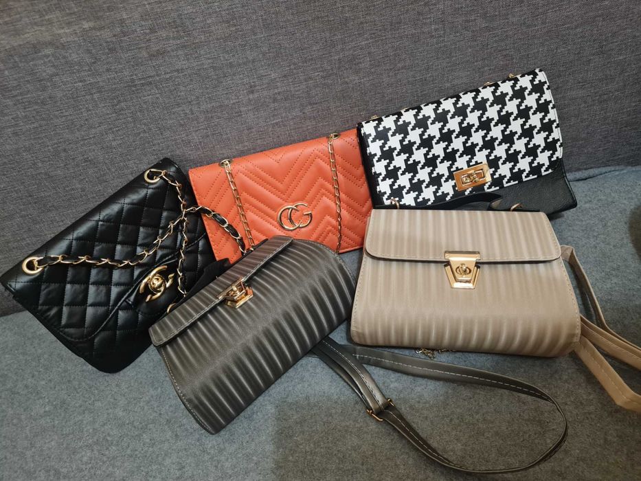 Дамски чанти - малки