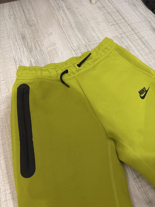 Панталон Nike Tech ориганален