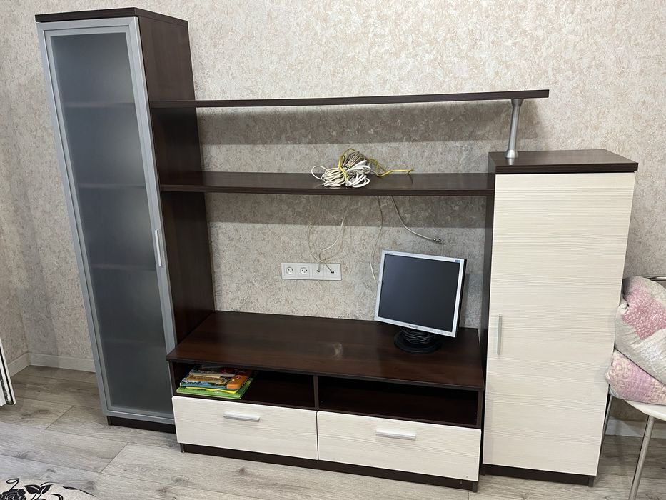 Продам диван шкаф