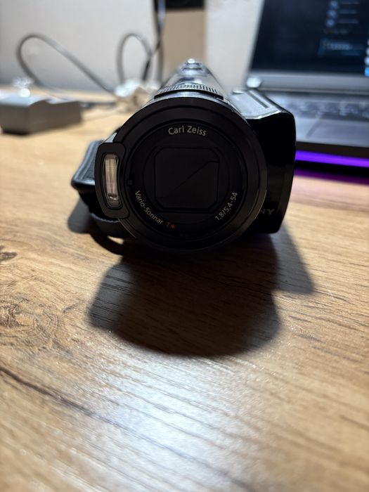 Камера Sony Handycam