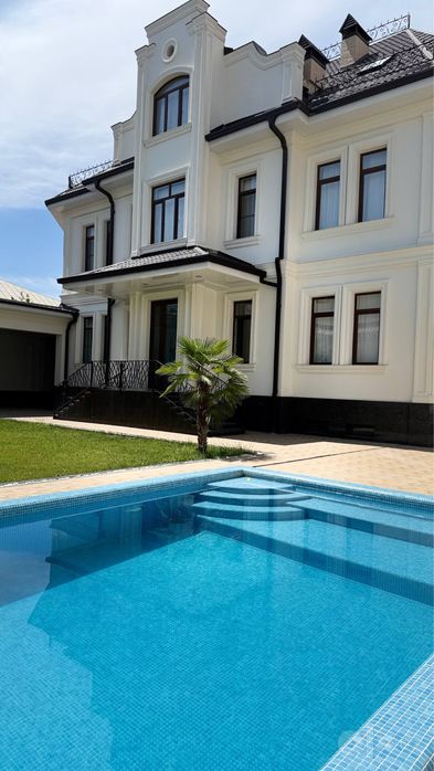 Срочно аренда виллы 1600 м² Ахмад Дониш 12000$