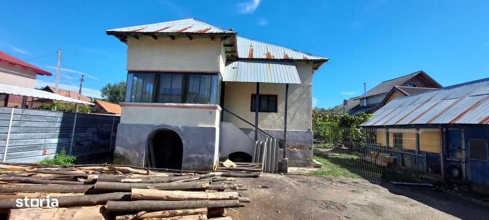 Gospodarie / Zona Francesti / Valcea /