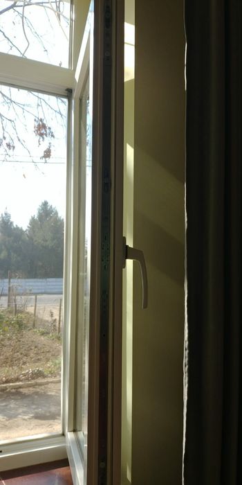 Reparatii si reglaj tamplarie PVC si AL (termopane)Ploiesti