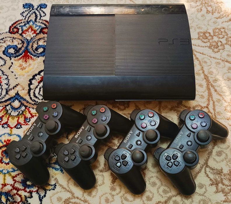 Ps3 4pult 30o'yin Sony PlayStation 3 . 4