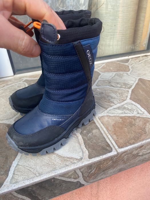 Детски апрески, само пробвани.