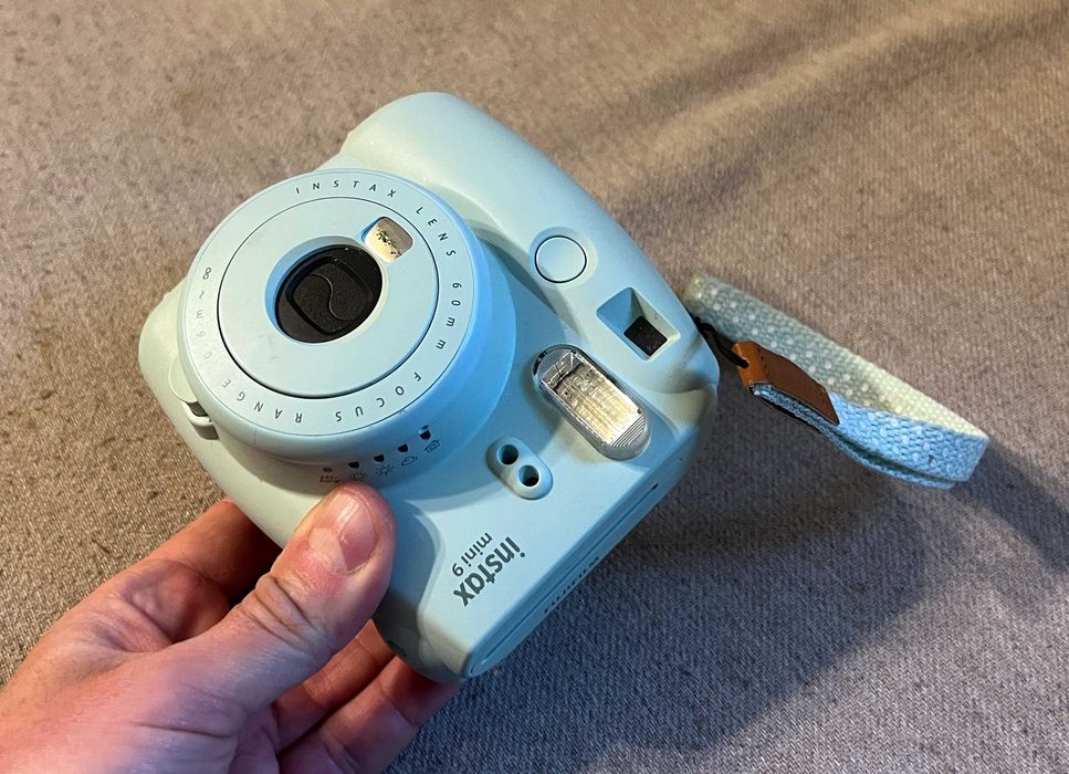 Fujifilm Instax Mini 9 aparat instant defect pentru piese