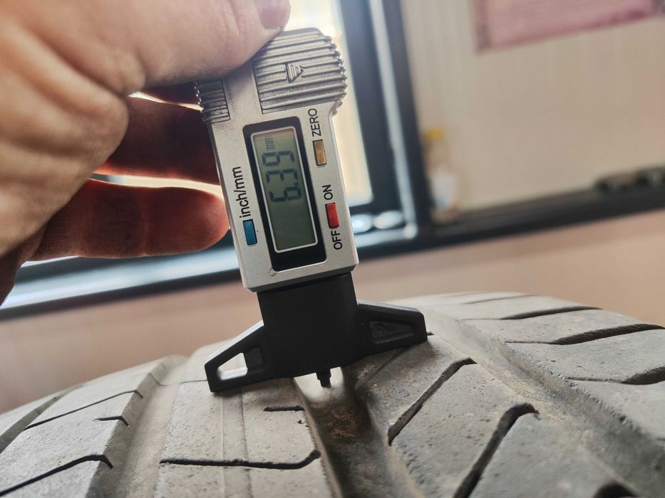 2бр.летни гуми 265/35/19 Pirelli