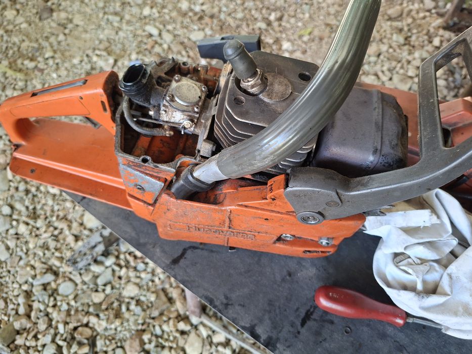 Husqvarna 262 ptr dezmembrat sau reparat