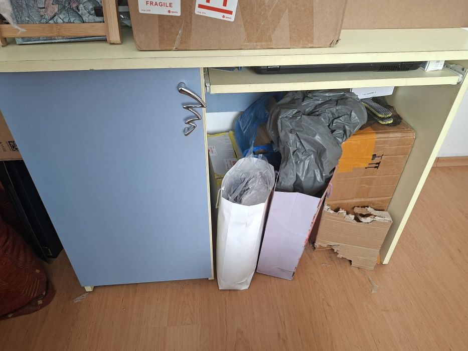 Мебели за спалня