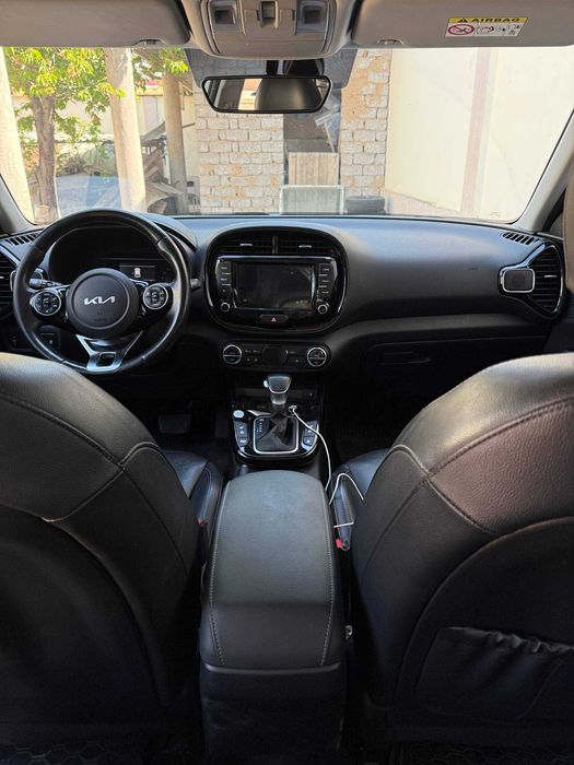 Продаётся KIA Soul фулл позиция 2021 года выпуска.