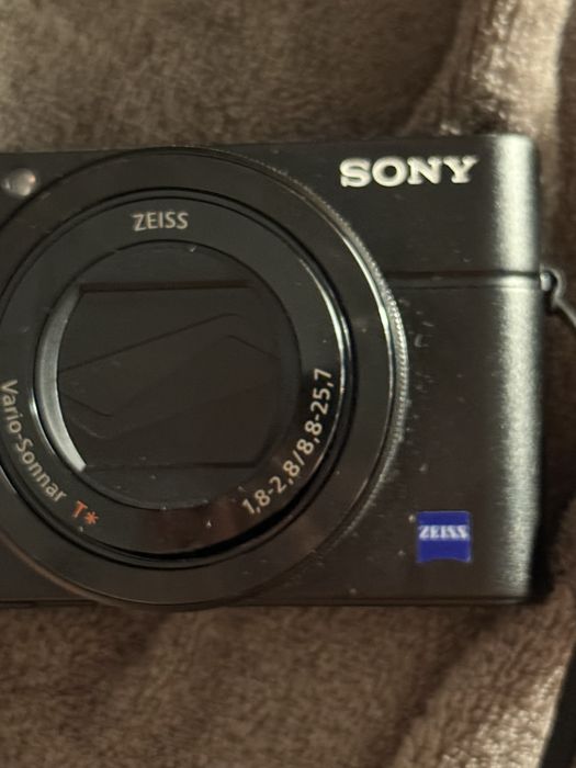 Aparat Foto Sony RX100M3