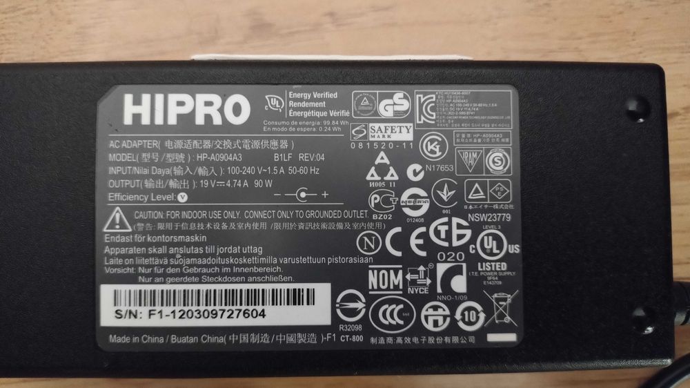 Dezmembrez laptop Acer Aspire E1-531