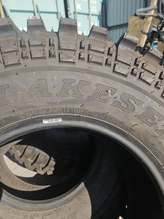 Шины грязевые, для джиперов