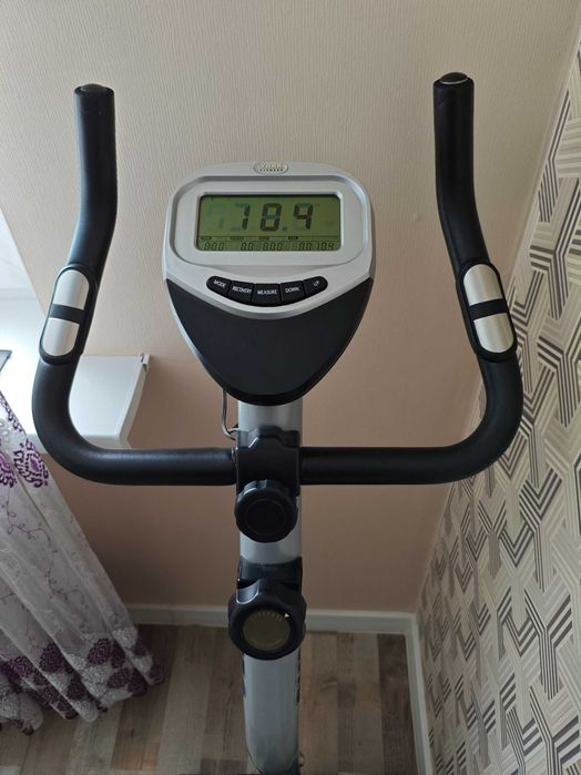 Велотренажер спортивный