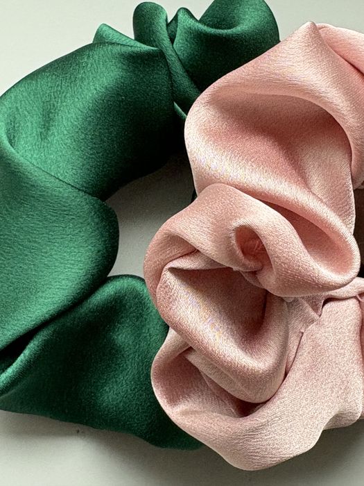 Set scrunchie de par din matase