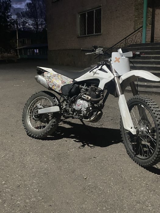 Продам эндуро  250