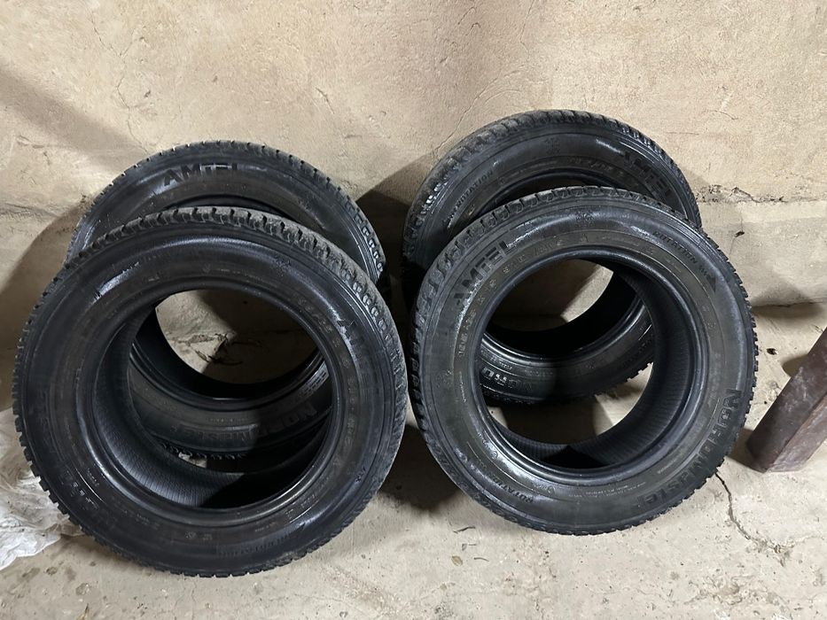 Продам зимние шины